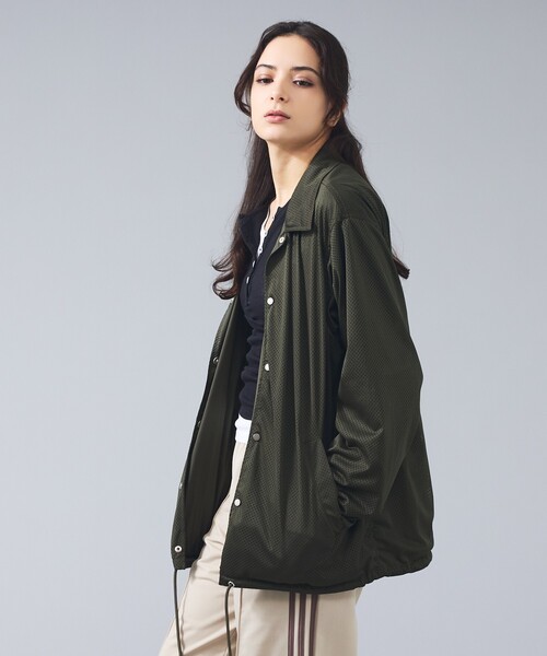 TAION(タイオン)の「【TAION / タイオン】 NON DOWN BASIC REVERSIBLE COACH JAKET /ノンダウン ベーシック リバーシブル コーチジャケット/ユニセックス 【WEB限定】(ブルゾン・メンズ・カーキ/ブラック/その他1・M/L/XL)」の8枚目の写真