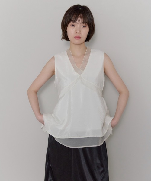 leimn（レイムン）の「シアーレイヤードVネックブラウス（シャツ/ブラウス・レディース・オフホワイト・FREE）」の3枚目の写真