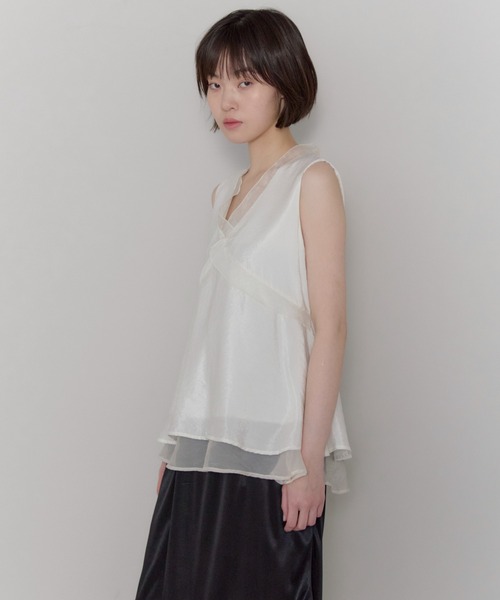 leimn（レイムン）の「シアーレイヤードVネックブラウス（シャツ/ブラウス・レディース・オフホワイト・FREE）」の4枚目の写真