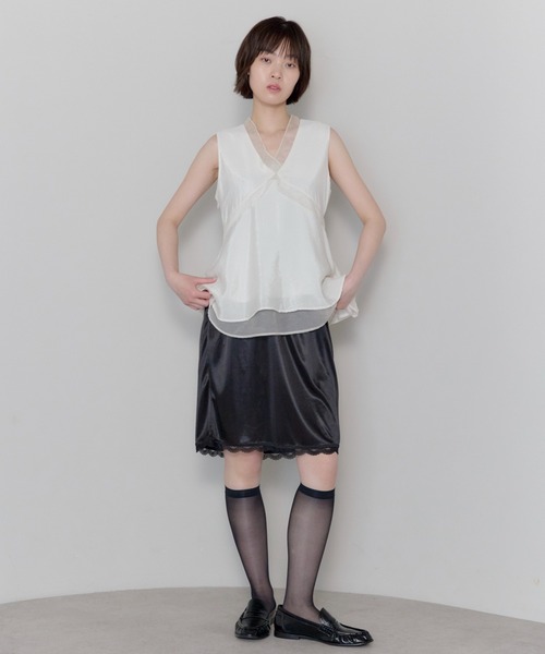 leimn（レイムン）の「シアーレイヤードVネックブラウス（シャツ/ブラウス・レディース・オフホワイト・FREE）」の11枚目の写真