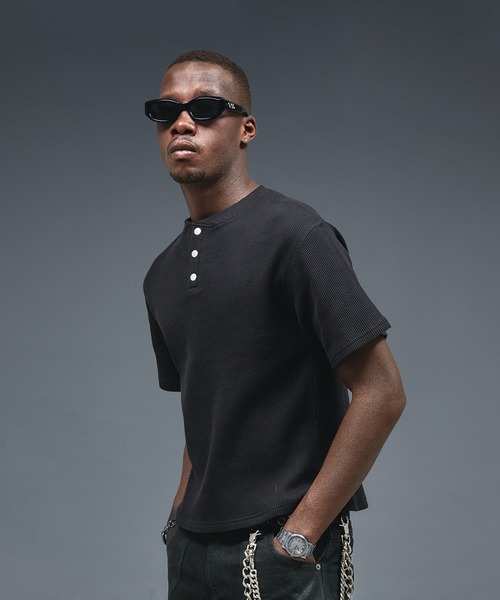 ANDER HUNK（アンダーハンク）の「Metal Henry neck Thermal T/ メタルヘンリーネックサーマルT（Tシャツ/カットソー・メンズ・レッド系その他/パープル/ブラック/グレー系その他・SMALL/LARGE/MEDIUM）」の19枚目の写真