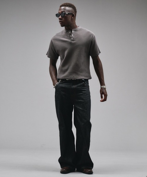 ANDER HUNK(アンダーハンク)の「Metal Henry neck Thermal T/ メタルヘンリーネックサーマルT(Tシャツ/カットソー・メンズ・バーガンディー/パープル/ブラック/グレー系その他/グレー・SMALL/LARGE/MEDIUM)」の16枚目の写真