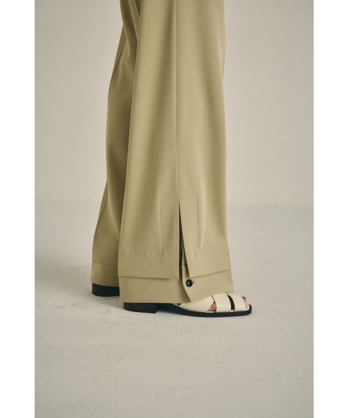 RIM.ARK（リムアーク）の「Cuff detail straight PT カフ ディテール ストレート パンツ（スラックス・レディース・ブラック/ネイビー/ベージュ・38/36）」の19枚目の写真