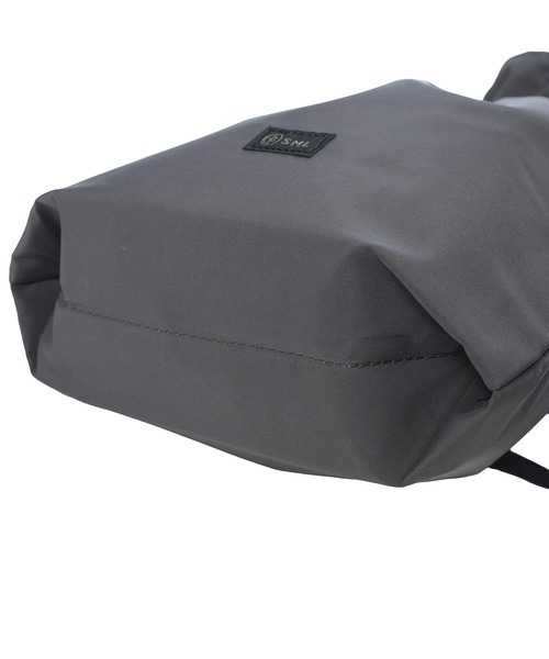 SML(エスエムエル)の「SML (エスエムエル) 巾着バッグ MULTI POCKET DRAWSTRING M テフロン ショルダーバッグ ミニバッグ ドローストリングバッグ K904094(ショルダーバッグ・メンズ・グレー/ブラック/グリーン・ONE SIZE)」の17枚目の写真