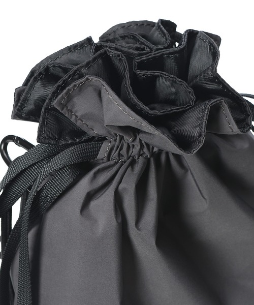 SML(エスエムエル)の「SML (エスエムエル) 巾着バッグ MULTI POCKET DRAWSTRING M テフロン ショルダーバッグ ミニバッグ ドローストリングバッグ K904094(ショルダーバッグ・メンズ・グレー/ブラック/グリーン・ONE SIZE)」の19枚目の写真