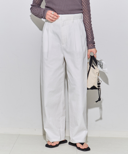 journal standard L'essage(ジャーナルスタンダードレサージュ)の「ドライギャバ チノパンツ(チノパンツ・レディース・ベージュ/ホワイト・34/36/38/40)」の1枚目の写真