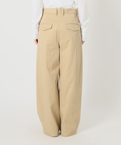 journal standard L'essage(ジャーナルスタンダードレサージュ)の「ドライギャバ チノパンツ(チノパンツ・レディース・ベージュ/ホワイト・34/36/38/40)」の17枚目の写真