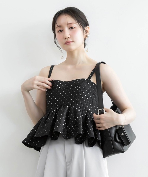 RANDA(ランダ)の「ビスチェライクペプラムキャミトップス(キャミソール・レディース・ブラック/ホワイト/ブルー・1/0)」の2枚目の写真