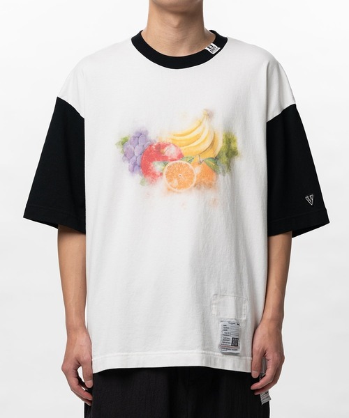 Maison MIHARA YASUHIRO(メゾンミハラヤスヒロ)の「【MIHARAYASUHIRO/ミハラヤスヒロ】Fruit Printed T-shirt / FRUIT PRINTED TEE(Tシャツ/カットソー・メンズ・ホワイト/ブラック・48/46/44)」の5枚目の写真