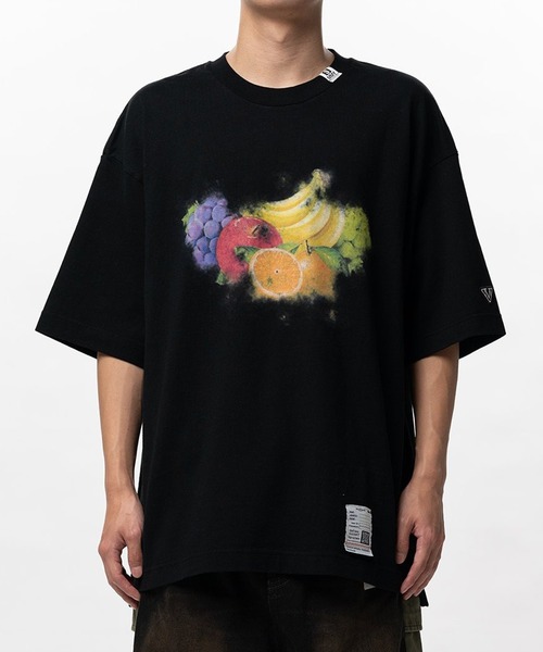 Maison MIHARA YASUHIRO(メゾンミハラヤスヒロ)の「【MIHARAYASUHIRO/ミハラヤスヒロ】Fruit Printed T-shirt / FRUIT PRINTED TEE(Tシャツ/カットソー・メンズ・ホワイト/ブラック・48/46/44)」の9枚目の写真