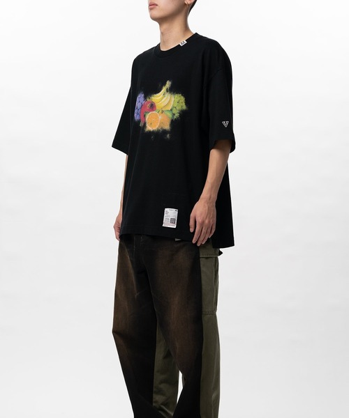 Maison MIHARA YASUHIRO(メゾンミハラヤスヒロ)の「【MIHARAYASUHIRO/ミハラヤスヒロ】Fruit Printed T-shirt / FRUIT PRINTED TEE(Tシャツ/カットソー・メンズ・ホワイト/ブラック・48/46/44)」の12枚目の写真