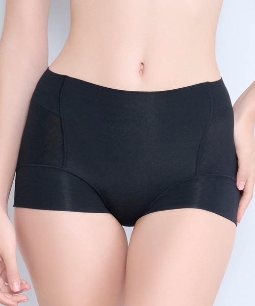 BRADELIS NEWYORK(ブラデリスニューヨーク)の「森みなのオーガニックコットン混エアリーショーツ26 モアナモリーズ ブラデリス 補正下着 補整(ショーツ・レディース・ブラック/オレンジ系/グリーン系/ラベンダー/グレイッシュベージュ・LL/L/M/5L/4L/3L/S)」の1枚目の写真