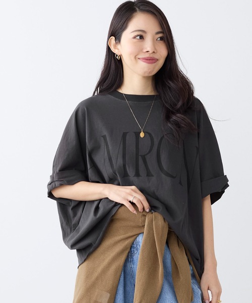 AMERICANA(アメリカーナ)の「【AMERICANA】クロップドワイドロールアップロゴTシャツ(Tシャツ/カットソー・レディース・スミクロ/ホワイト・FREE)」の2枚目の写真