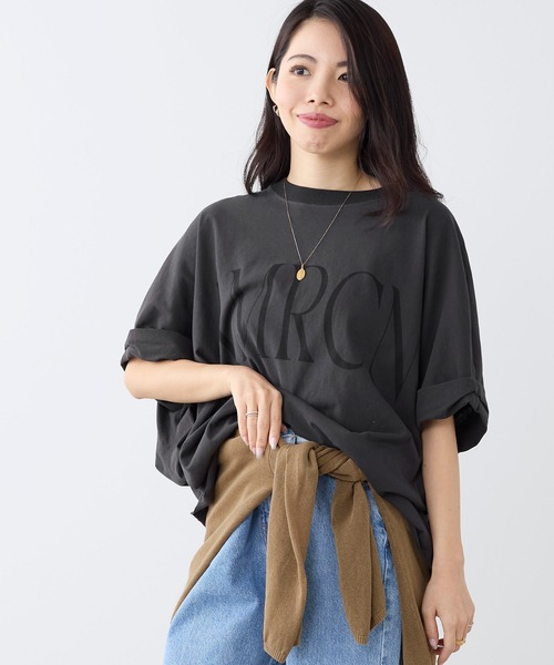 AMERICANA(アメリカーナ)の「【AMERICANA】クロップドワイドロールアップロゴTシャツ(Tシャツ/カットソー・レディース・スミクロ/ホワイト・FREE)」の16枚目の写真