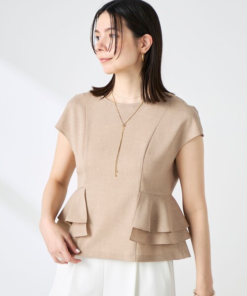 NOLLEY’S(ノーリーズ)の「ウォッシャブル麻調ペプラムブラウス(シャツ/ブラウス・レディース・ネイビー/ベージュ・36/38)」の4枚目の写真