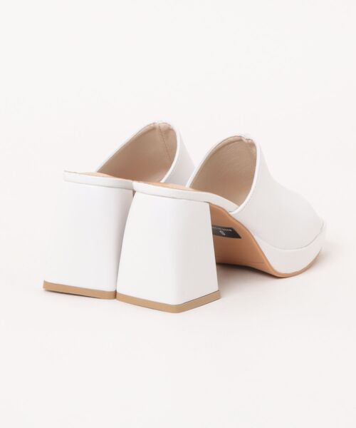 LUGG NAGG(ラグナグ)の「【A.K.R】【8.5㎝アップ】チャンキーヒールサンダル【厚底】(サンダル・レディース・ホワイト/ブラック・S/M/L/LL)」の12枚目の写真