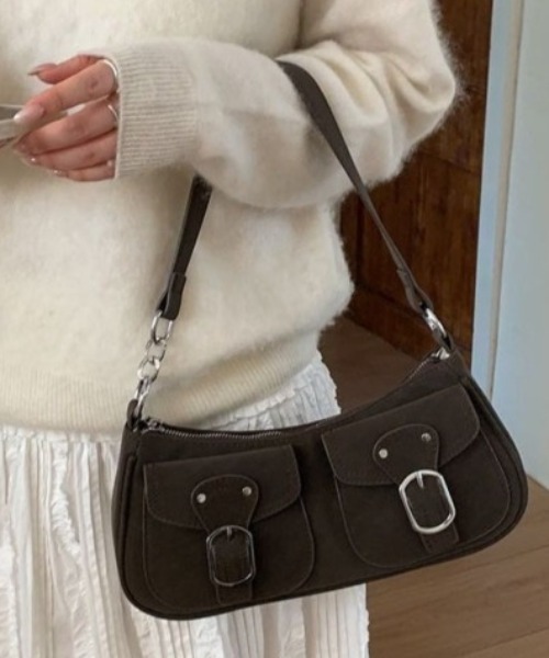 LETee(レティー)の「コンパクトなのに高見え◎洗練デザインのミニショルダーバッグ(ショルダーバッグ・レディース・ブラウン/ホワイト/ブラック/ブルー/ピンク・FREE)」の3枚目の写真