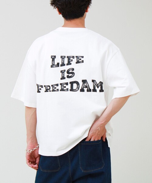 GLOSTER(グロスター)の「【1枚でキマる主役TEE】フォト×メッセージプリントTEE(Tシャツ/カットソー・メンズ・ホワイト系その他3/ホワイト系その他2/ホワイト系その他4/ホワイト系その他・L/M)」の19枚目の写真