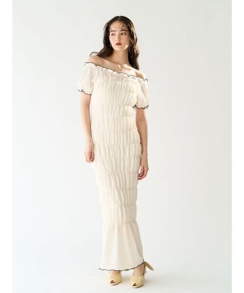 LAGUNAMOON(ラグナムーン)の「シャーリングカット3WAYワンピース 【夏服】(ワンピース・レディース・ブラック/アイボリー・MEDIUM/SMALL)」の20枚目の写真