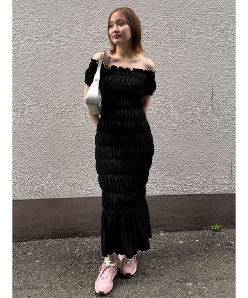 LAGUNAMOON(ラグナムーン)の「シャーリングカット3WAYワンピース 【夏服】(ワンピース・レディース・ブラック/アイボリー・MEDIUM/SMALL)」の13枚目の写真