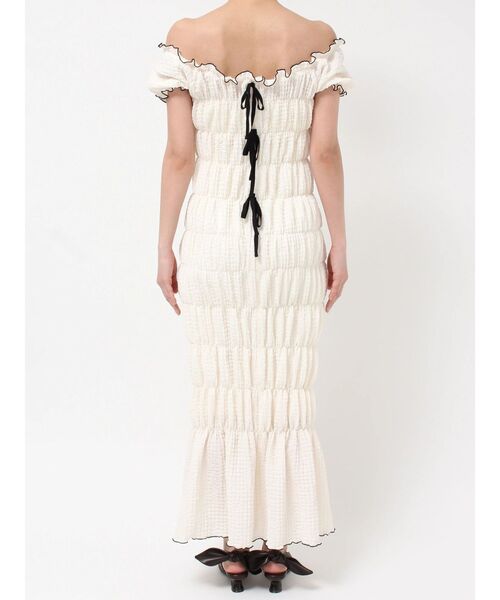 LAGUNAMOON(ラグナムーン)の「シャーリングカット3WAYワンピース 【夏服】(ワンピース・レディース・ブラック/アイボリー・MEDIUM/SMALL)」の10枚目の写真