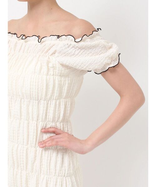 LAGUNAMOON(ラグナムーン)の「シャーリングカット3WAYワンピース 【夏服】(ワンピース・レディース・ブラック/アイボリー・MEDIUM/SMALL)」の12枚目の写真