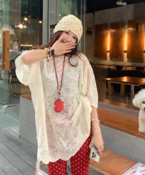 gossip!ロサンゼルス(ゴシップロサンゼルス)の「Y2K 総レース透け感 フラワー刺繍 トップス(Tシャツ/カットソー・レディース・ベージュ・M)」の5枚目の写真