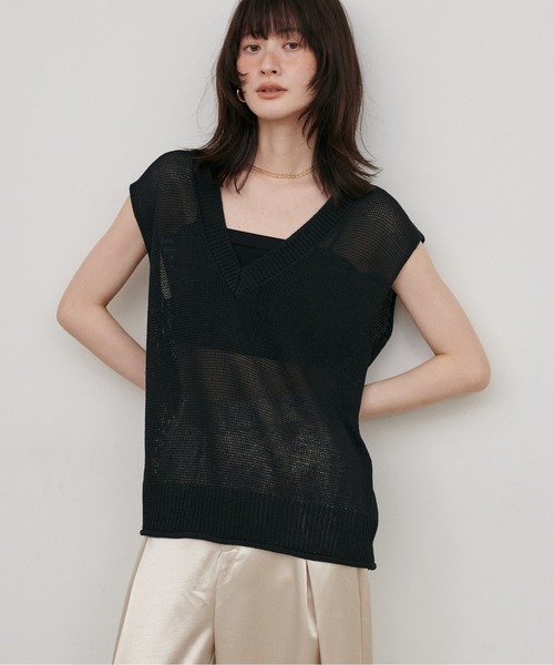 LARUTA（ラルータ）の「【LARUTA】［WEB限定］ドライタッチシアーVネックノースリ（ベスト・レディース・アイボリー/グレイッシュベージュ/ブラック/グレー・FREE）」の20枚目の写真