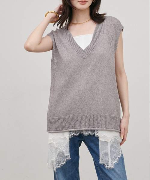 LARUTA（ラルータ）の「【LARUTA】［WEB限定］ドライタッチシアーVネックノースリ（ベスト・レディース・アイボリー/グレイッシュベージュ/ブラック/グレー・FREE）」の17枚目の写真