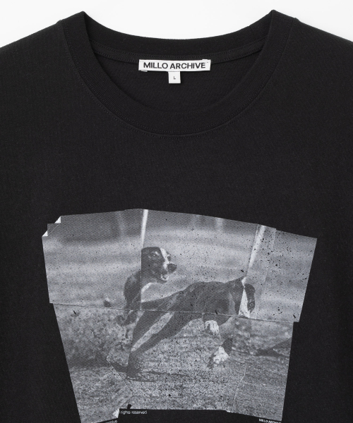 Millo Archive（ミロ アーカイブ）の「ランニングドックスTシャツ[ブラック]（Tシャツ/カットソー・メンズ・その他・MEDIUM/LARGE/X-LARGE）」の2枚目の写真