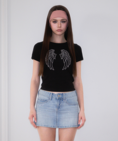 ROSEFRANTZ（ロゼフランツ）の「Sparkle Angel Wing T-shirt [Black]（Tシャツ/カットソー・レディース・ブラック・SMALL/MEDIUM）」の2枚目の写真