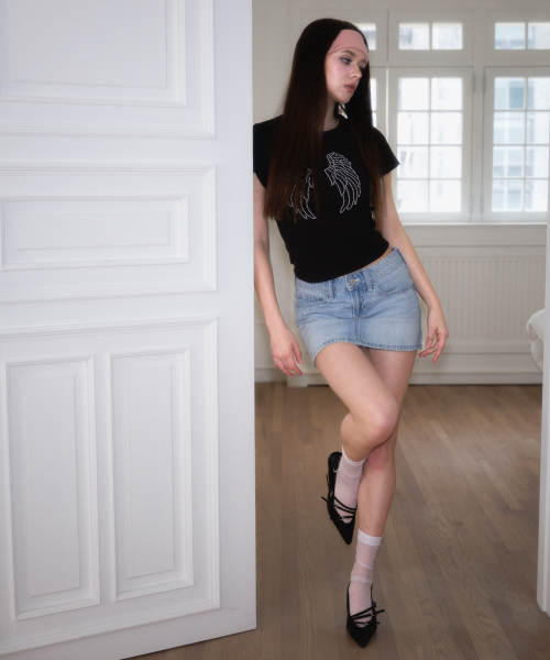 ROSEFRANTZ（ロゼフランツ）の「Sparkle Angel Wing T-shirt [Black]（Tシャツ/カットソー・レディース・ブラック・SMALL/MEDIUM）」の7枚目の写真