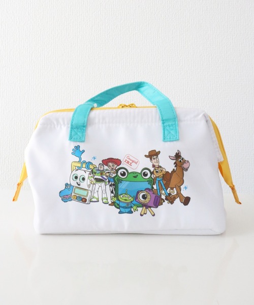 Disney(ディズニー)の「〈DISNEY/ディズニー〉トイストーリー5 がま口型ランチバッグM KGA1(エコバッグ/サブバッグ・レディース・ホワイト・ONE SIZE)」の3枚目の写真