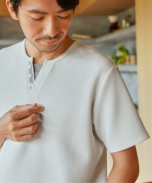 ikka(イッカ)の「【お得だ値】冷感フェイクヘンリーネックTシャツ(Tシャツ/カットソー・メンズ・ネイビー/サックスブルー/ダークグリーン/ブラック/ホワイト・L/S/XL/M)」の8枚目の写真
