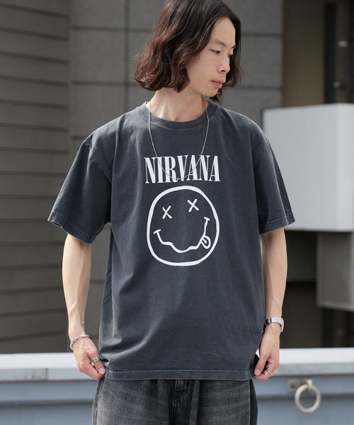 GOOD ROCK SPEED（グッドロックスピード）の「GOOD ROCK SPEED/グッドロックスピード NIRVANA Smile Art Graphic T-Shirt 丸胴クルーネックTシャツ バンドT メンズ レディース ユニセックス 秋 秋服 2026年秋冬（Tシャツ/カットソー・メンズ・チャコール・S/M/L/XL）」の11枚目の写真