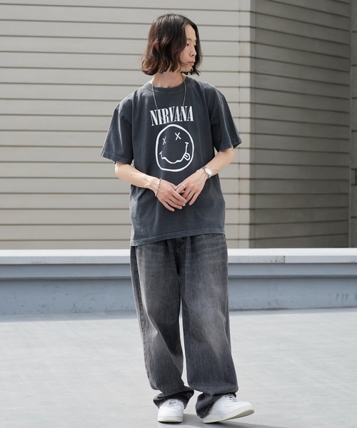 GOOD ROCK SPEED（グッドロックスピード）の「GOOD ROCK SPEED/グッドロックスピード NIRVANA Smile Art Graphic T-Shirt 丸胴クルーネックTシャツ バンドT メンズ レディース ユニセックス 秋 秋服 2026年秋冬（Tシャツ/カットソー・メンズ・チャコール・S/M/L/XL）」の15枚目の写真