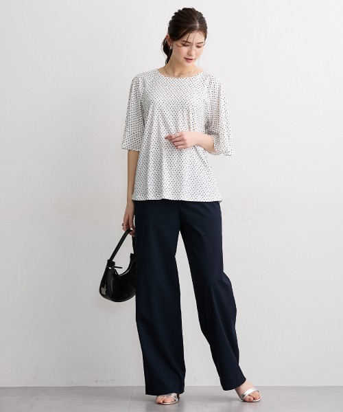 slattgir(スラットジール)の「高身長 ダイヤ柄プリント袖フレアカットソートップス(接触冷感・UVカット)(Tシャツ/カットソー・レディース・ブラック/ホワイト・T5L/T3L/TL/TM/TLL/T4L)」の6枚目の写真