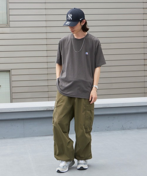 Russell Athletic(ラッセルアスレティック)の「RUSSELL ATHLETIC / ラッセルアスレティック Tri-Blend Jersey Solid T トリブレンド ジャージー ソリッド Tシャツ 半袖 胸元ロゴ ワンポイント 秋 秋服 2026年秋冬(Tシャツ/カットソー・メンズ・チャコールグレー/サックスブルー/ナチュラル・M/L/XL)」の16枚目の写真