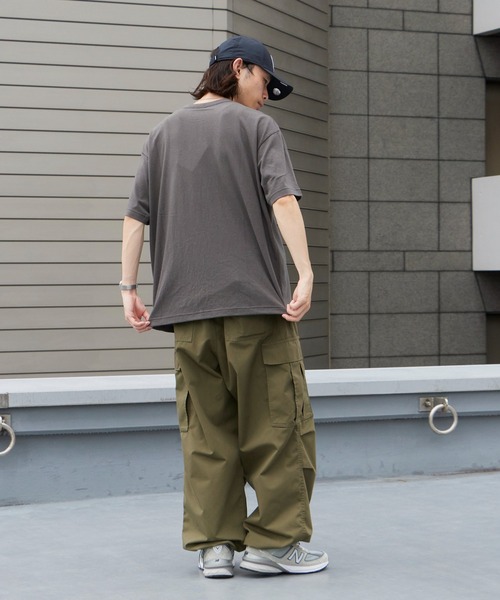 Russell Athletic(ラッセルアスレティック)の「RUSSELL ATHLETIC / ラッセルアスレティック Tri-Blend Jersey Solid T トリブレンド ジャージー ソリッド Tシャツ 半袖 胸元ロゴ ワンポイント 秋 秋服 2026年秋冬(Tシャツ/カットソー・メンズ・チャコールグレー/サックスブルー/ナチュラル・M/L/XL)」の20枚目の写真