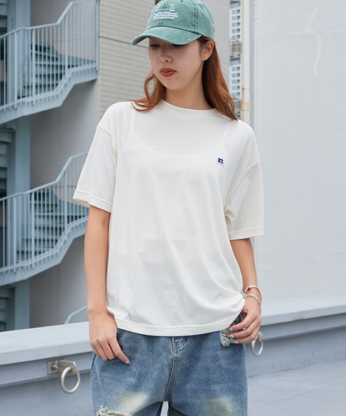 Russell Athletic(ラッセルアスレティック)の「RUSSELL ATHLETIC / ラッセルアスレティック Tri-Blend Jersey Solid T トリブレンド ジャージー ソリッド Tシャツ 半袖 胸元ロゴ ワンポイント 秋 秋服 2026年秋冬(Tシャツ/カットソー・メンズ・チャコールグレー/サックスブルー/ナチュラル・M/L/XL)」の22枚目の写真