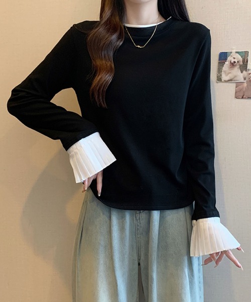 2ly2(トゥーリートゥー)の「プリーツスリーブデザイン 長袖トップス / フェミニン 袖プリーツカットソー(Tシャツ/カットソー・レディース・グレー/ブラック/ホワイト・FREE)」の1枚目の写真