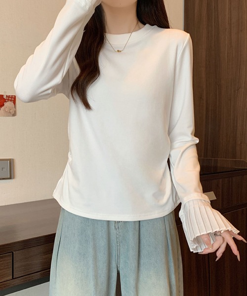 2ly2(トゥーリートゥー)の「プリーツスリーブデザイン 長袖トップス / フェミニン 袖プリーツカットソー(Tシャツ/カットソー・レディース・グレー/ブラック/ホワイト・FREE)」の15枚目の写真