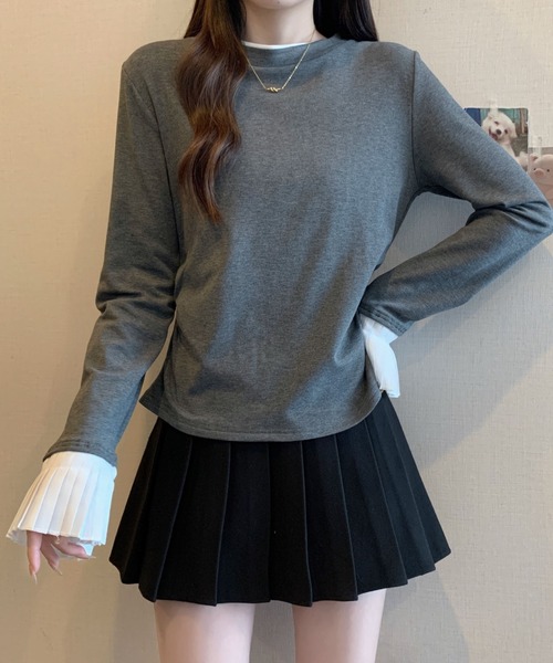 2ly2(トゥーリートゥー)の「プリーツスリーブデザイン 長袖トップス / フェミニン 袖プリーツカットソー(Tシャツ/カットソー・レディース・グレー/ブラック/ホワイト・FREE)」の17枚目の写真