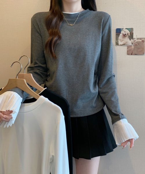 2ly2(トゥーリートゥー)の「プリーツスリーブデザイン 長袖トップス / フェミニン 袖プリーツカットソー(Tシャツ/カットソー・レディース・グレー/ブラック/ホワイト・FREE)」の21枚目の写真