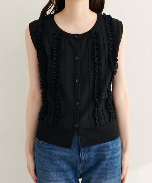 natural couture（ナチュラルクチュール）の「レースデザインノースリニットTOPS（ニット/セーター・レディース・オフホワイト/ブラウン/ブラック・FREE）」の13枚目の写真