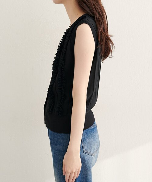 natural couture（ナチュラルクチュール）の「レースデザインノースリニットTOPS（ニット/セーター・レディース・オフホワイト/ブラウン/ブラック・FREE）」の14枚目の写真