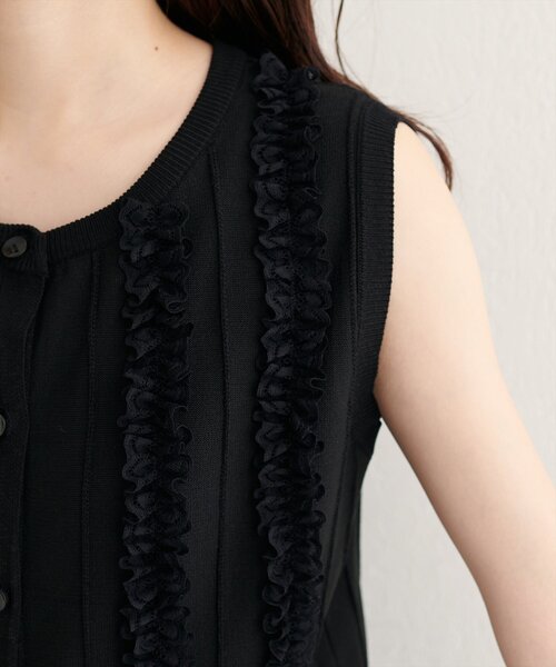 natural couture（ナチュラルクチュール）の「レースデザインノースリニットTOPS（ニット/セーター・レディース・オフホワイト/ブラウン/ブラック・FREE）」の17枚目の写真