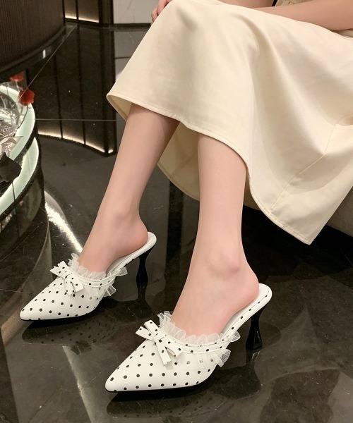 Miniministore(ミニミニストア)の「ドット柄ミュールパンプスポインテッドトゥ(パンプス・レディース・ブラック/ホワイト・23.5cm/23.0cm/22.5cm/24.5cm/24.0cm)」の6枚目の写真