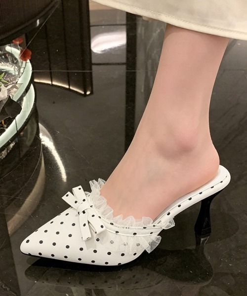 Miniministore(ミニミニストア)の「ドット柄ミュールパンプスポインテッドトゥ(パンプス・レディース・ブラック/ホワイト・23.5cm/23.0cm/22.5cm/24.5cm/24.0cm)」の18枚目の写真