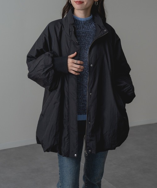 refinedworks(リファインドワークス)の「【refinedworks】軽くて暖かい! 中綿 バルーン ブルゾン(その他アウター・レディース・ブラック/ブラウン/アイボリー・FREE)」の1枚目の写真